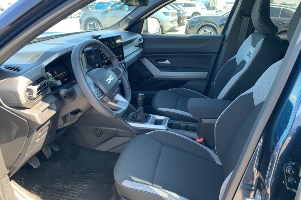 DACIA Bigster Mild Hybrid 140 Journey - ref: 1-392036 - Photo 9