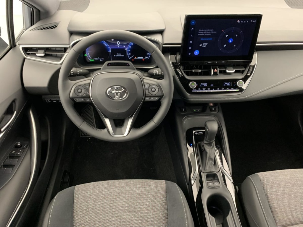 TOYOTA Corolla Touring Sport 140ch Design - ref: 1-392439 - Photo 13