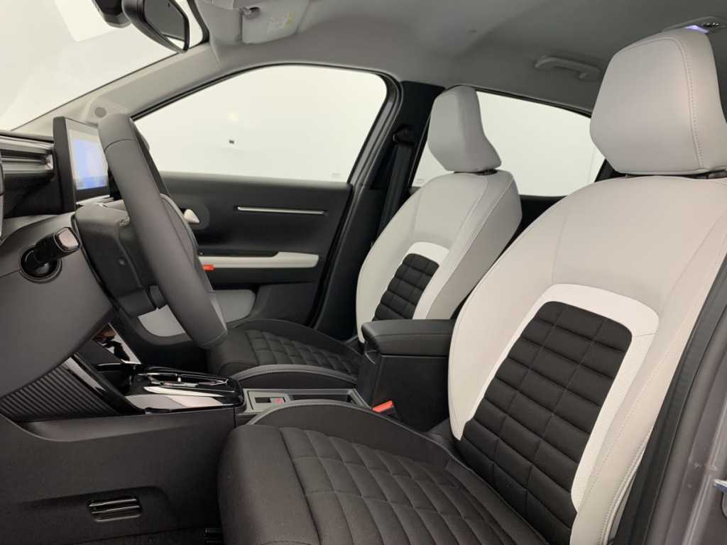 CITROEN C3 Aircross Hybride 145 e-DCS6 Max - ref: 1-393484 - Photo 20