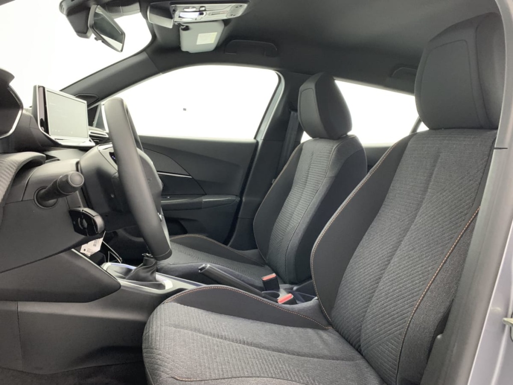 PEUGEOT 2008 100 S S BVM6 Style - ref: 1-394108 - Photo 17