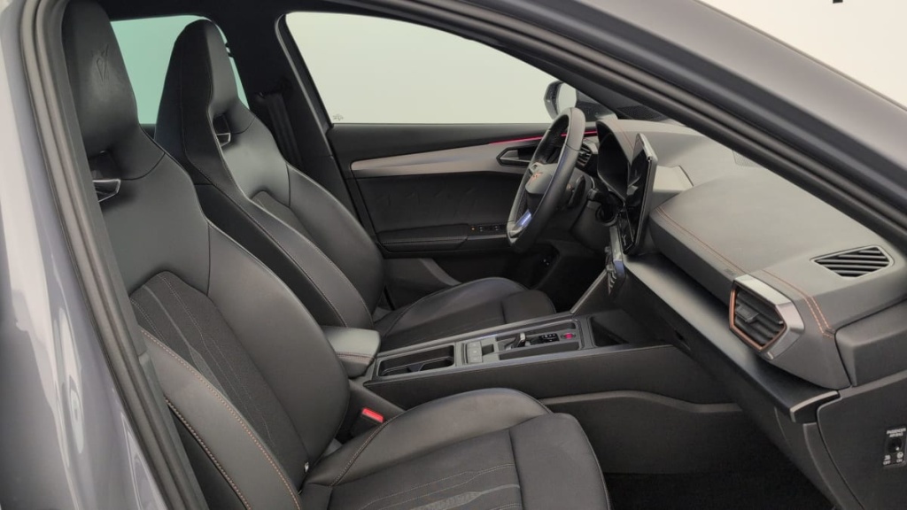 CUPRA Formentor 1.4 E-HYBRID 245 CH DSG6 VZ - ref: 1-394936 - Photo 9