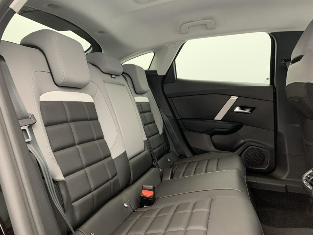 CITROEN C4 PureTech 130 EAT8 Max - ref: 1-395120 - Photo 10