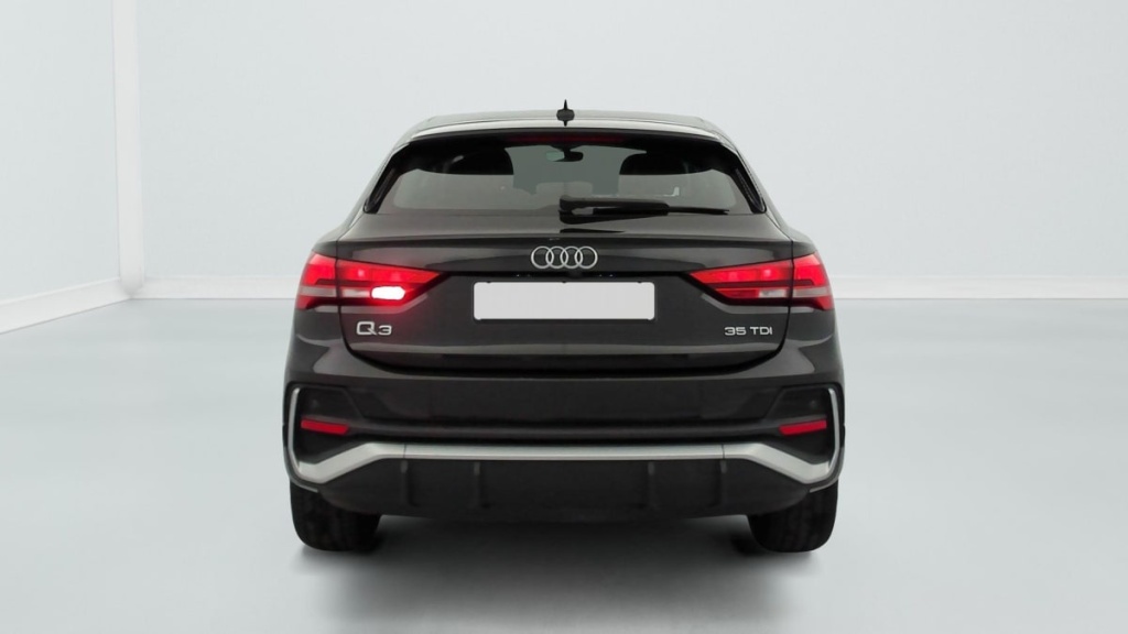 AUDI Q3 Sportback 35 TDI 150 ch S tronic 7 Design - ref: 1-395499 - Photo 6