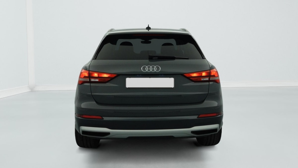 AUDI Q3 35 TDI 150 ch S tronic 7 Design - ref: 1-396015 - Photo 6
