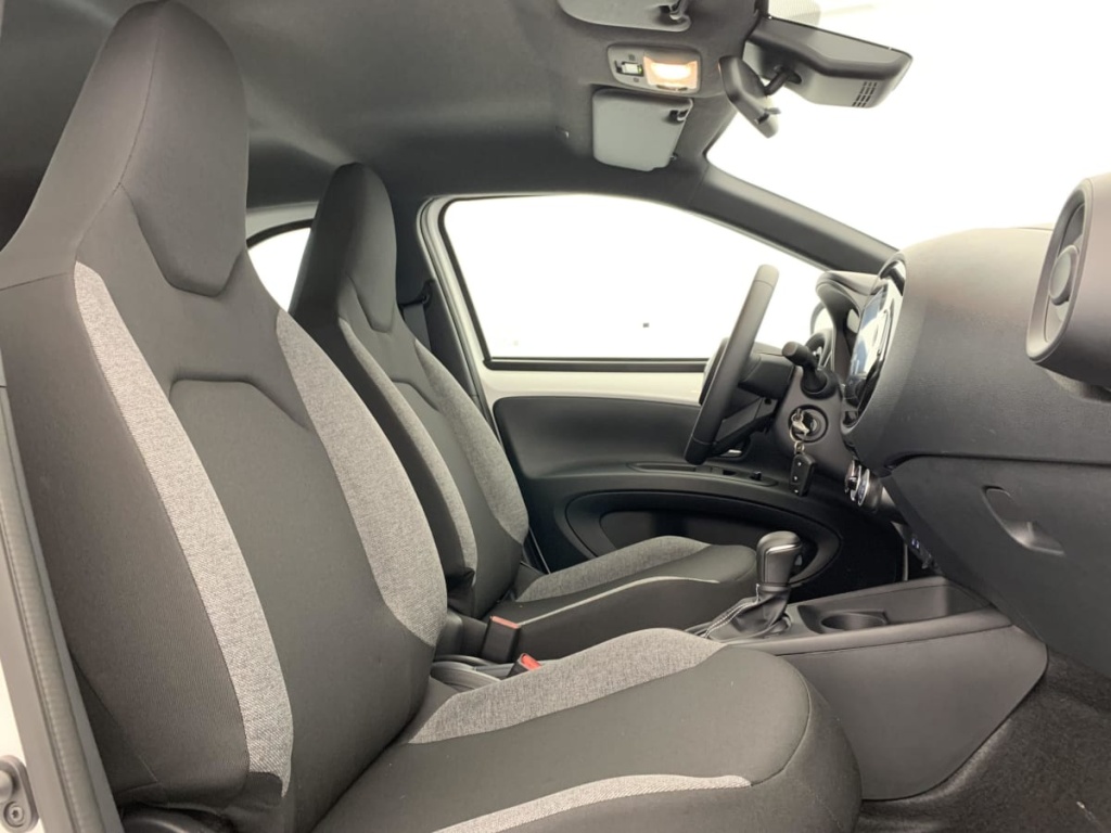 TOYOTA Aygo X 1.0 VVT-i 72 S-CVT Dynamic - ref: 1-396281 - Photo 9
