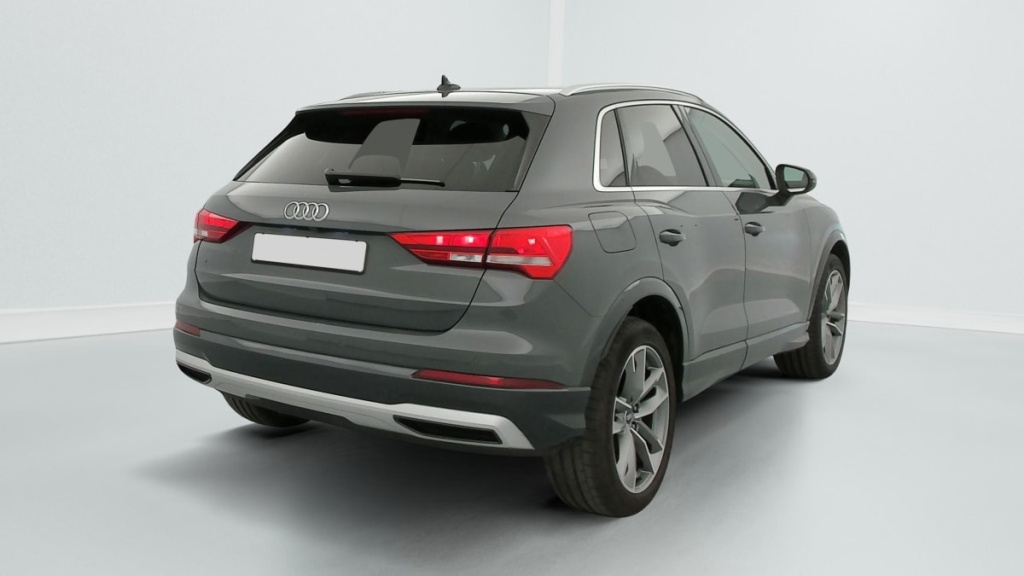 AUDI Q3 35 TDI 150 ch S tronic 7 Design - ref: 1-396318 - Photo 7