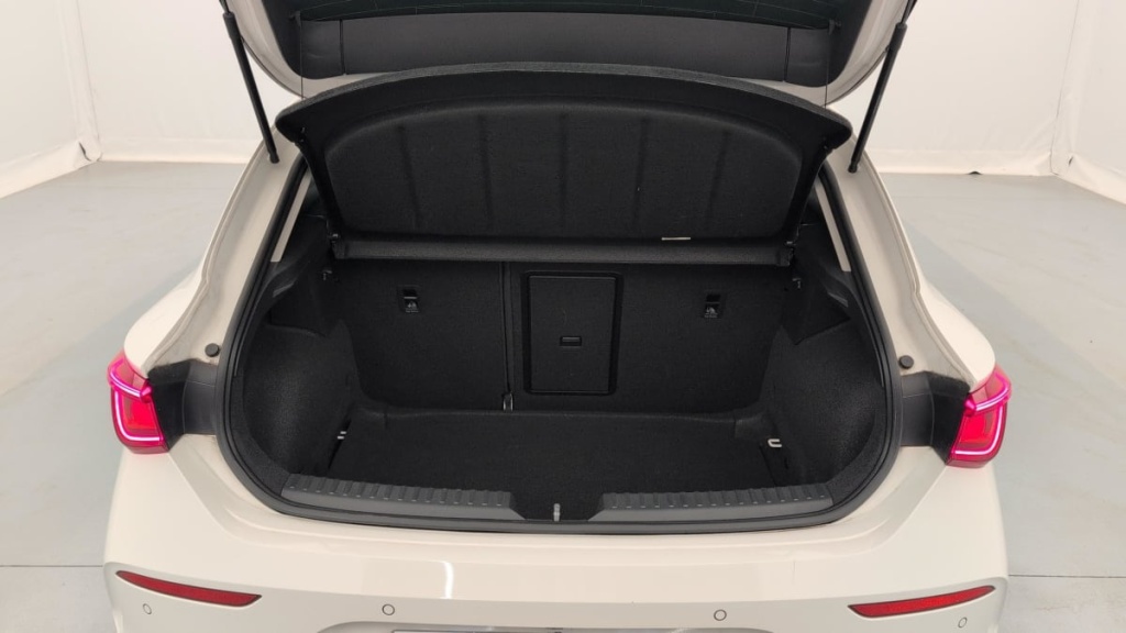 CUPRA Leon 1.5 TSI 150 CH BVM6 V - ref: 1-396444 - Photo 11