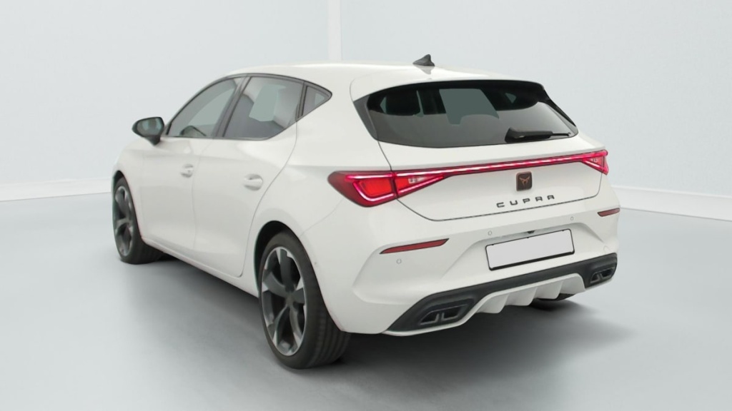 CUPRA Leon 1.5 TSI 150 CH BVM6 V - ref: 1-396444 - Photo 5