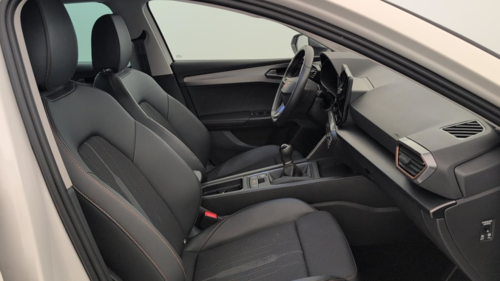 CUPRA Leon 1.5 TSI 150 CH BVM6 V - ref: 1-396444 - Photo 9