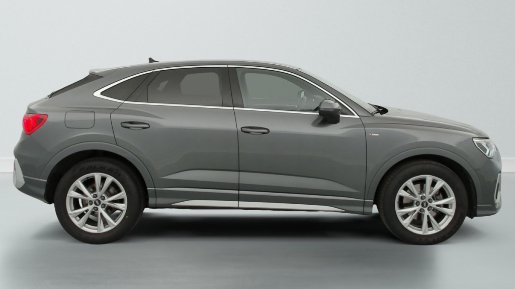 AUDI Q3 Sportback 35 TDI 150 ch S tronic 7 S line - ref: 1-397037 - Photo 8