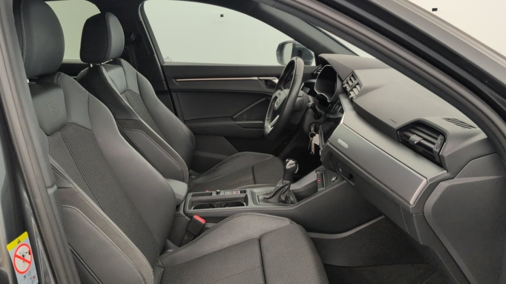 AUDI Q3 Sportback 35 TDI 150 ch S tronic 7 S line - ref: 1-397037 - Photo 9