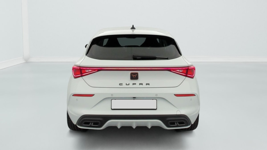 CUPRA Leon 1.5 eTSI 150 ch DSG7 V - ref: 1-397221 - Photo 6