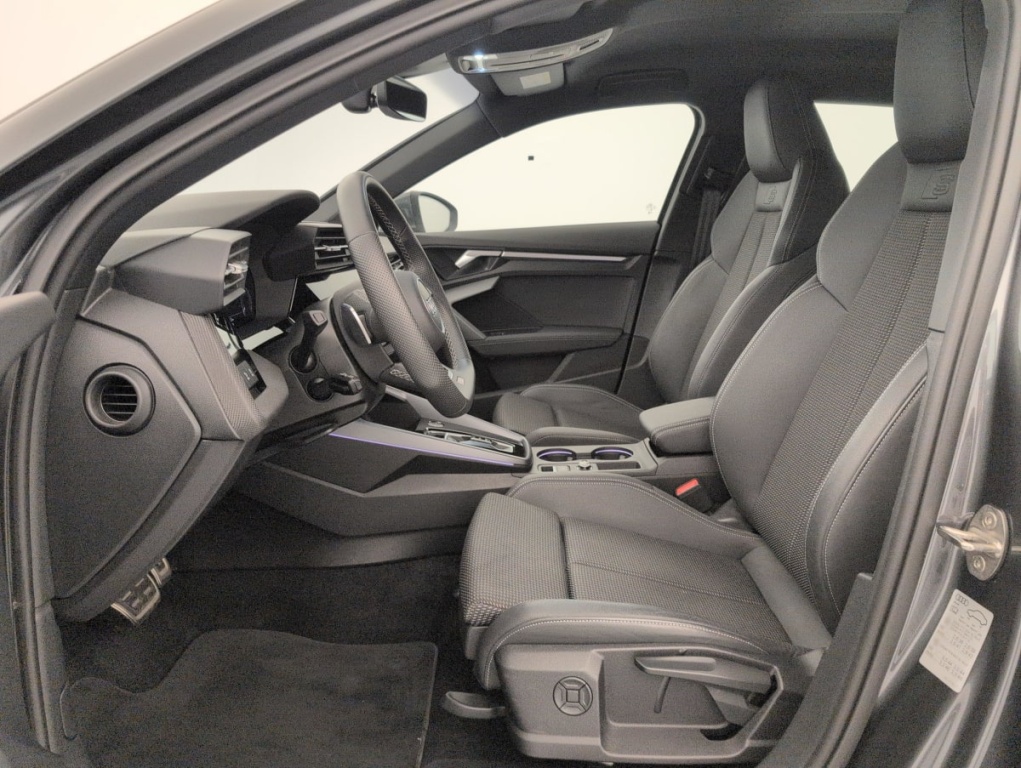 AUDI A3 Sportback TFSI e Hybride rechargeable 204 S tronic 6 S line - ref: 1-398272 - Photo 17