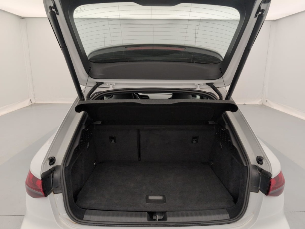 AUDI A3 Sportback TFSI e Hybride rechargeable 204 S tronic 6 S line - ref: 1-398276 - Photo 11
