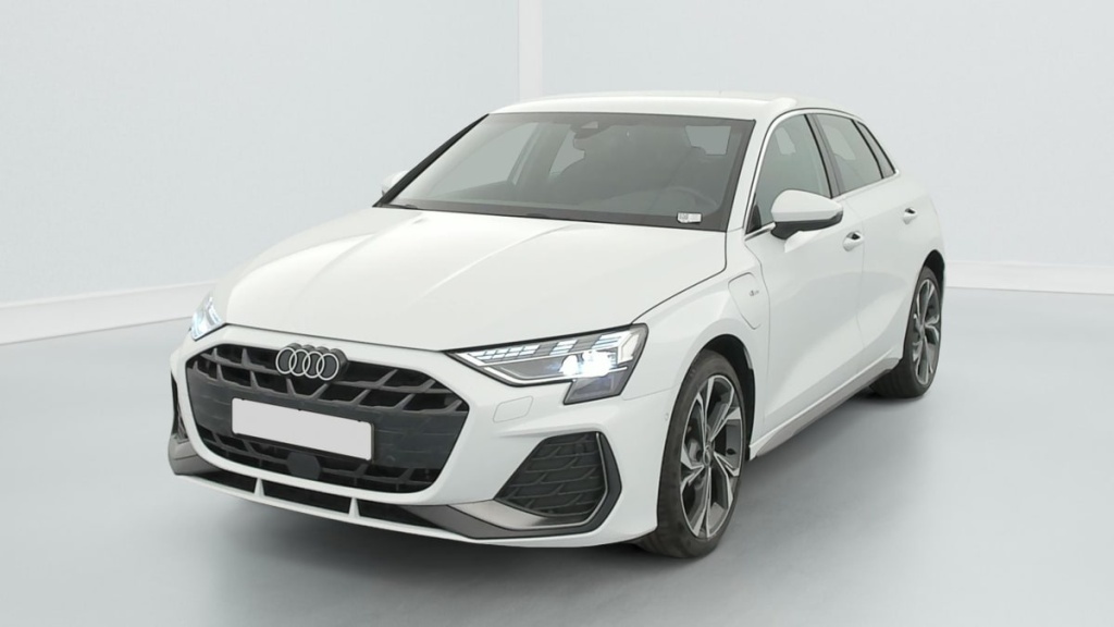 AUDI A3 Sportback TFSI e Hybride rechargeable 204 S tronic 6 S line - ref: 1-398276 - Photo 3
