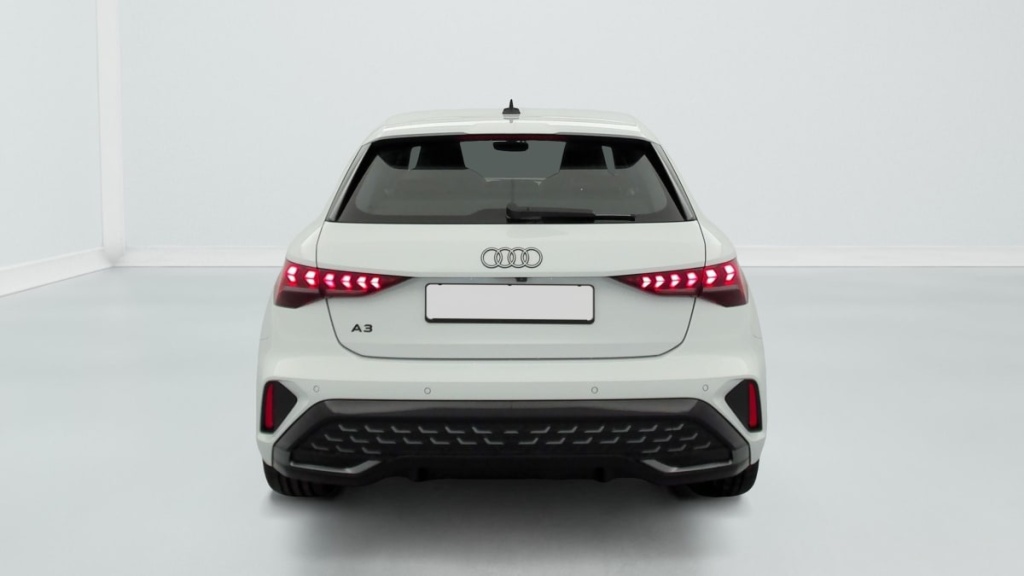 AUDI A3 Sportback TFSI e Hybride rechargeable 204 S tronic 6 S line - ref: 1-398276 - Photo 6