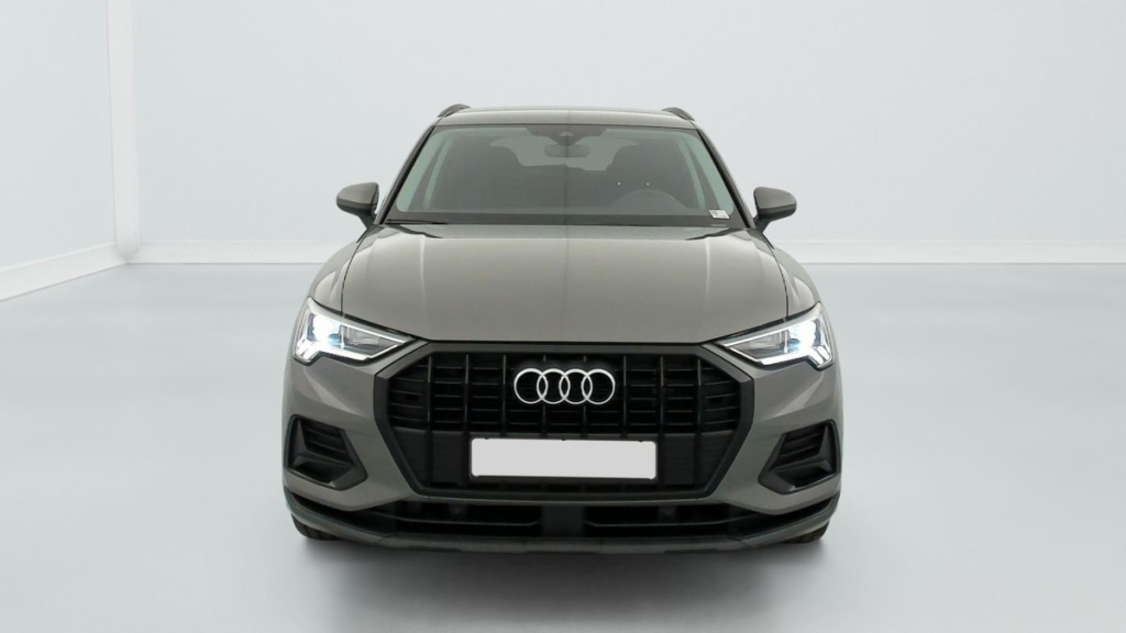AUDI Q3 35 TDI 150 ch S tronic 7 Design - ref: 1-400898 - Photo 2