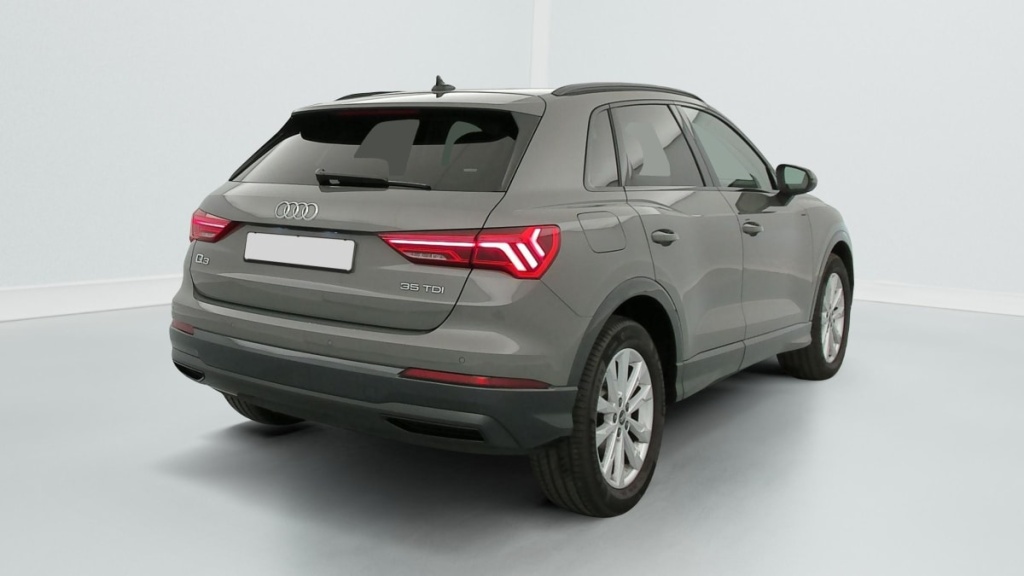 AUDI Q3 35 TDI 150 ch S tronic 7 Design - ref: 1-400898 - Photo 7