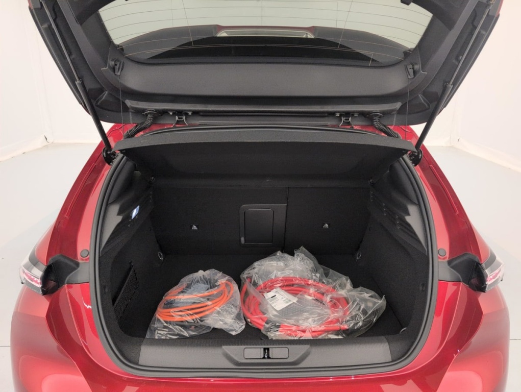 PEUGEOT 308 PHEV 180 e-EAT8 Allure - ref: 1-401654 - Photo 17