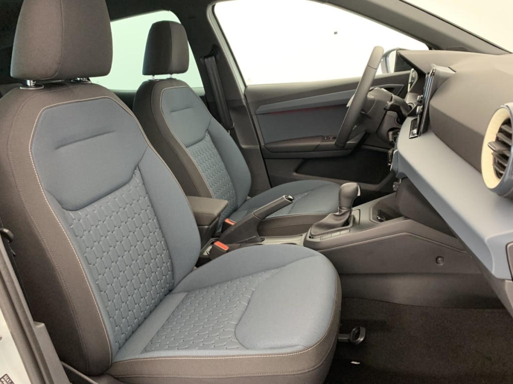 SEAT Arona 1.0 TSI 115 ch Start Stop DSG7 Copa - ref: 1-401923 - Photo 9