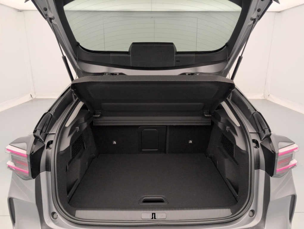CITROEN C4 Hybride 145 ch e-DCS6 Max - ref: 1-402168 - Photo 11