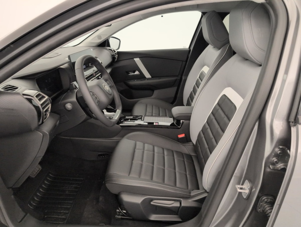CITROEN C4 Hybride 145 ch e-DCS6 Max - ref: 1-402168 - Photo 16