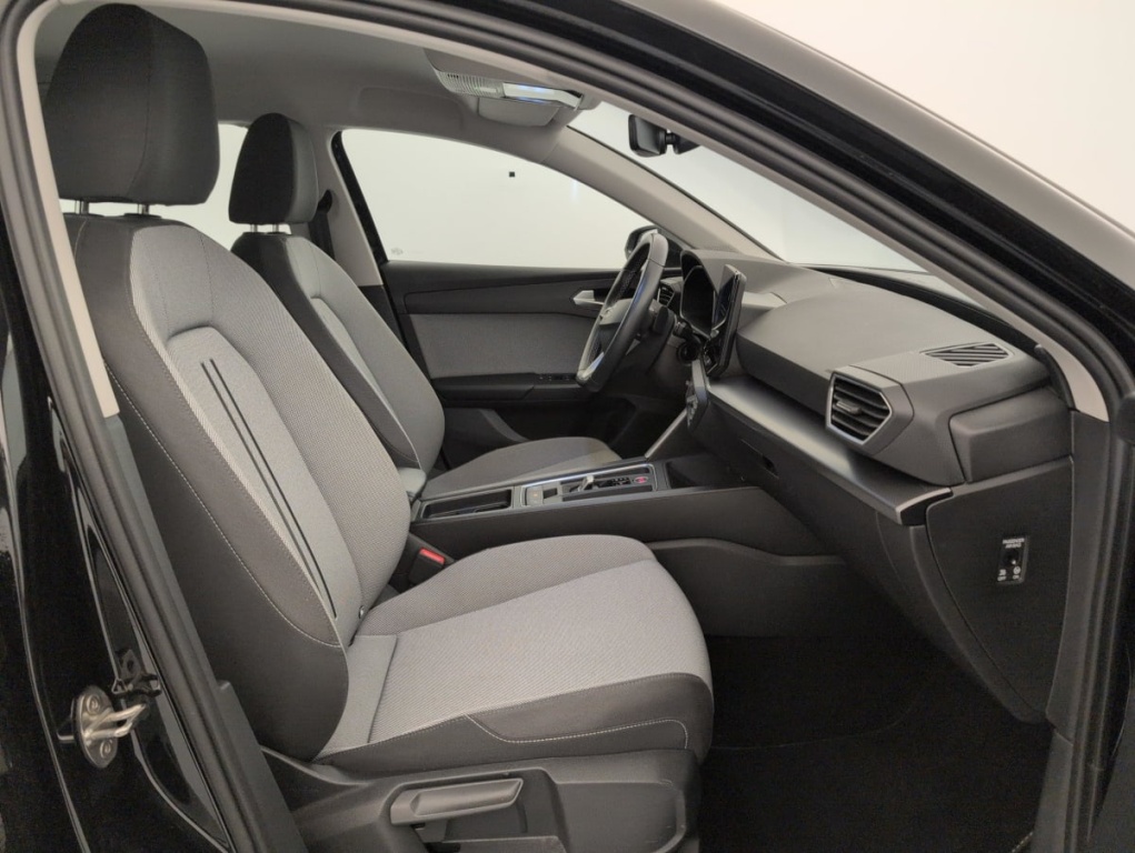 SEAT Leon 1.0 eTSI 110 DSG7 Business - ref: 1-402487 - Photo 9