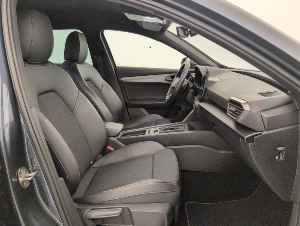 CUPRA Formentor 1.4 e-HYBRID 204 ch DSG6 Business Edition - ref: 1-402490 - Photo 9