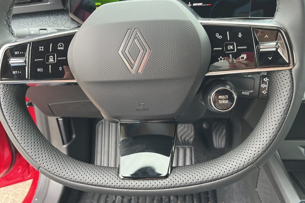 RENAULT Clio TCE 115 CH TECHNO - ref: 1-402630 - Photo 15