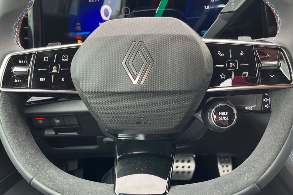 RENAULT Rafale E-Tech full hybrid 200ch esprit Alpine - ref: 1-402682 - Photo 15