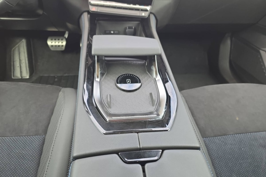 RENAULT Rafale E-Tech full hybrid 200ch esprit Alpine - ref: 1-402688 - Photo 17