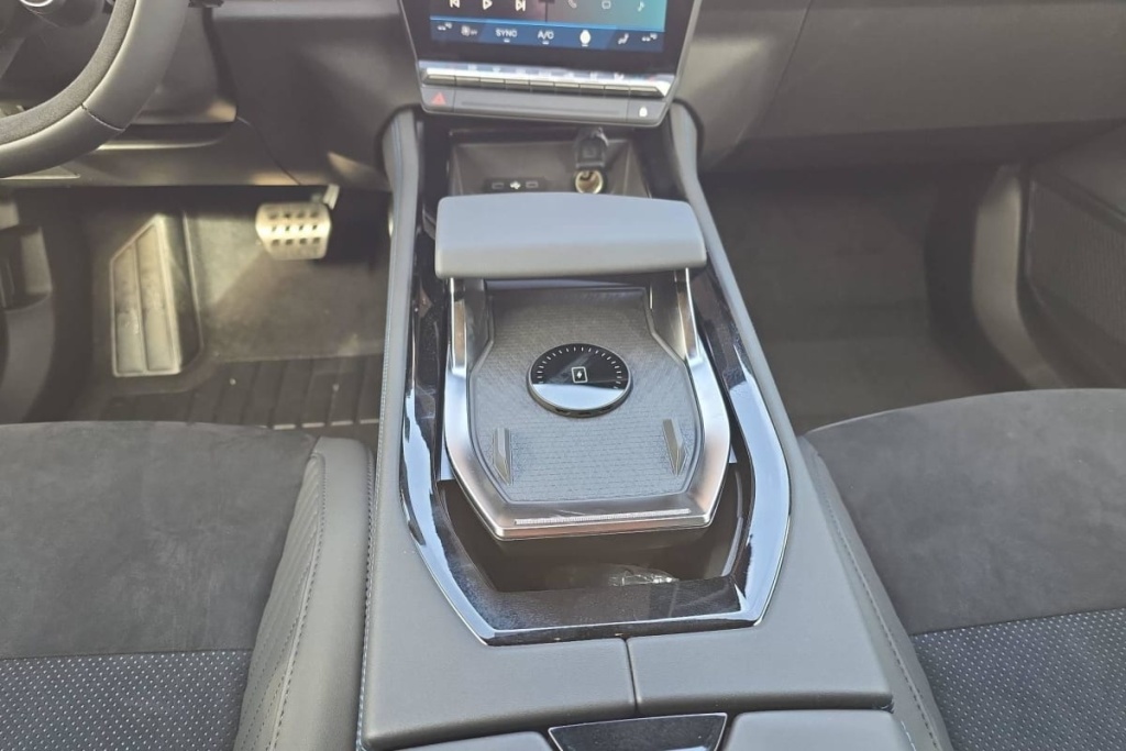 RENAULT Rafale E-Tech full hybrid 200ch esprit Alpine - ref: 1-402694 - Photo 17