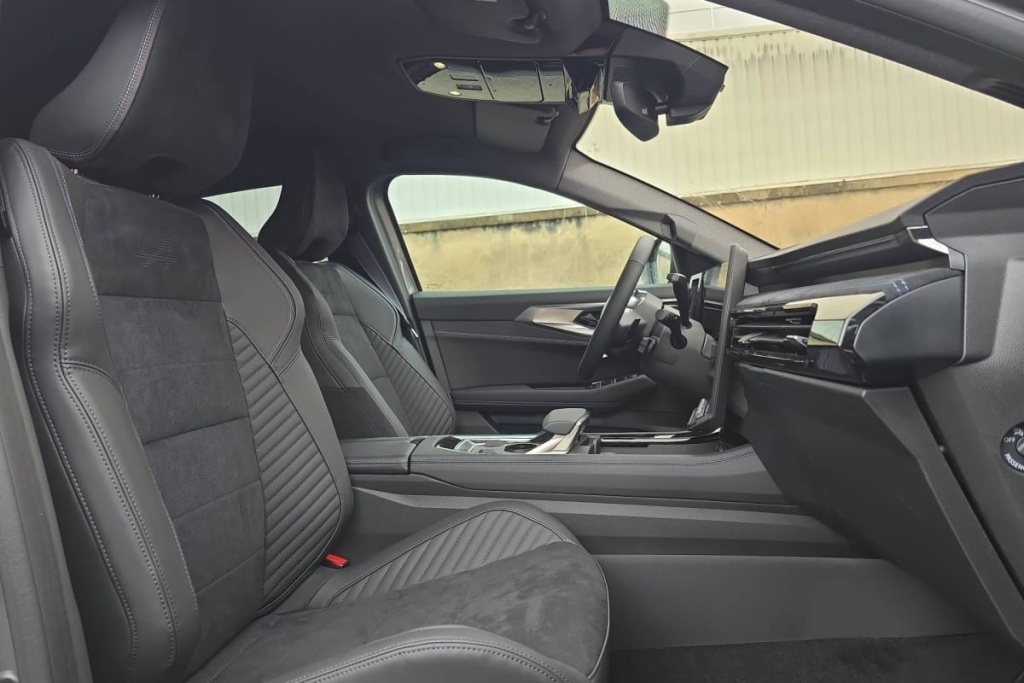 RENAULT Rafale E-Tech full hybrid 200ch esprit Alpine - ref: 1-402695 - Photo 9