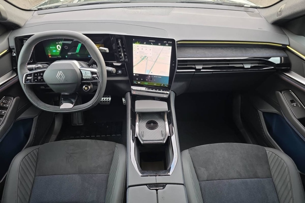RENAULT Rafale E-Tech full hybrid 200ch esprit Alpine - ref: 1-402703 - Photo 12