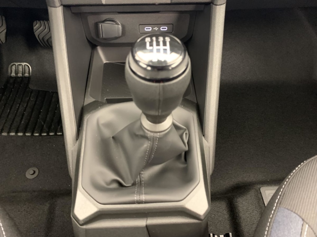 DACIA Duster Mild Hybrid 140 Expression - ref: 1-402927 - Photo 16