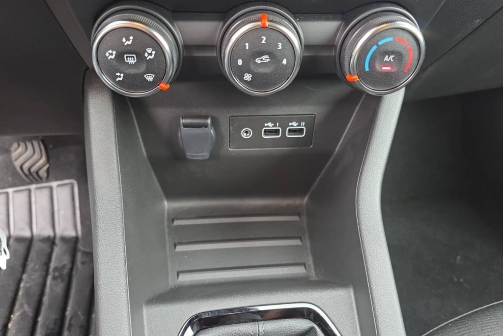 RENAULT Clio TCE 90 CH GSR2 EVOLUTION - ref: 1-403284 - Photo 20