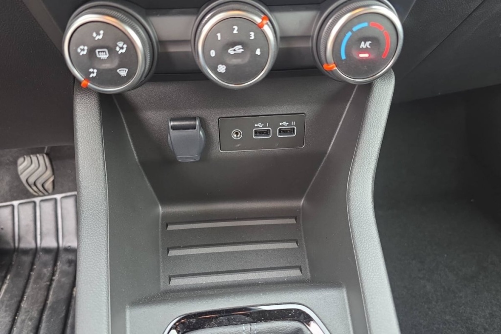 RENAULT Clio TCE 90 CH GSR2 EVOLUTION - ref: 1-403286 - Photo 20