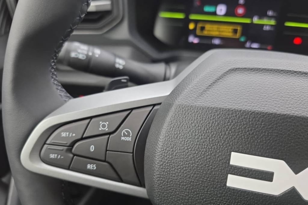DACIA Duster Hybrid-G 150 4x4 Expression - ref: 1-404712 - Photo 15