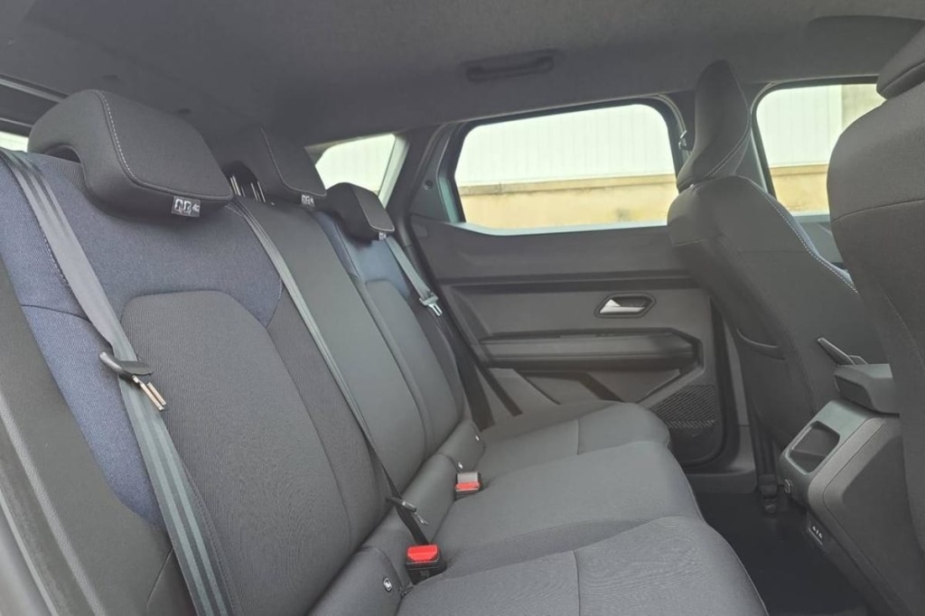 DACIA Duster Hybrid-G 150 4x4 Expression - ref: 1-404717 - Photo 10