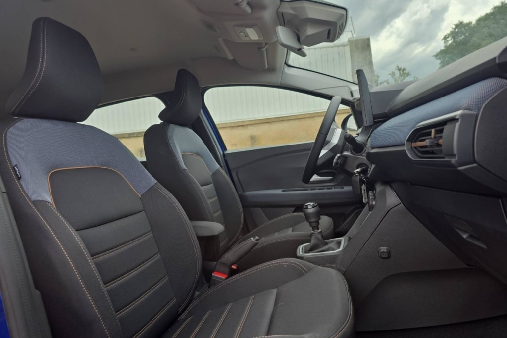 DACIA Sandero ECO-G 120 STEPWAY EXPRESSION - ref: 1-405269 - Photo 9