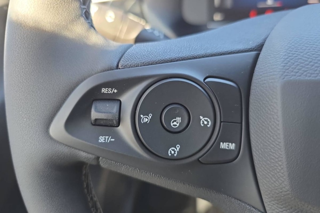 OPEL Corsa 1.2 Turbo Hybrid 110 ch Autom GS - ref: 1-406306 - Photo 15