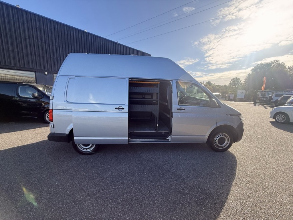 VOLKSWAGEN Transporter 2.0 TDi 110 L2H1 Business - ref: 13-4187783 - Photo 4