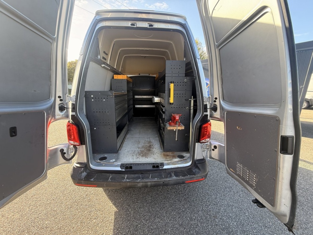 VOLKSWAGEN Transporter 2.0 TDi 110 L2H1 Business - ref: 13-4187783 - Photo 8