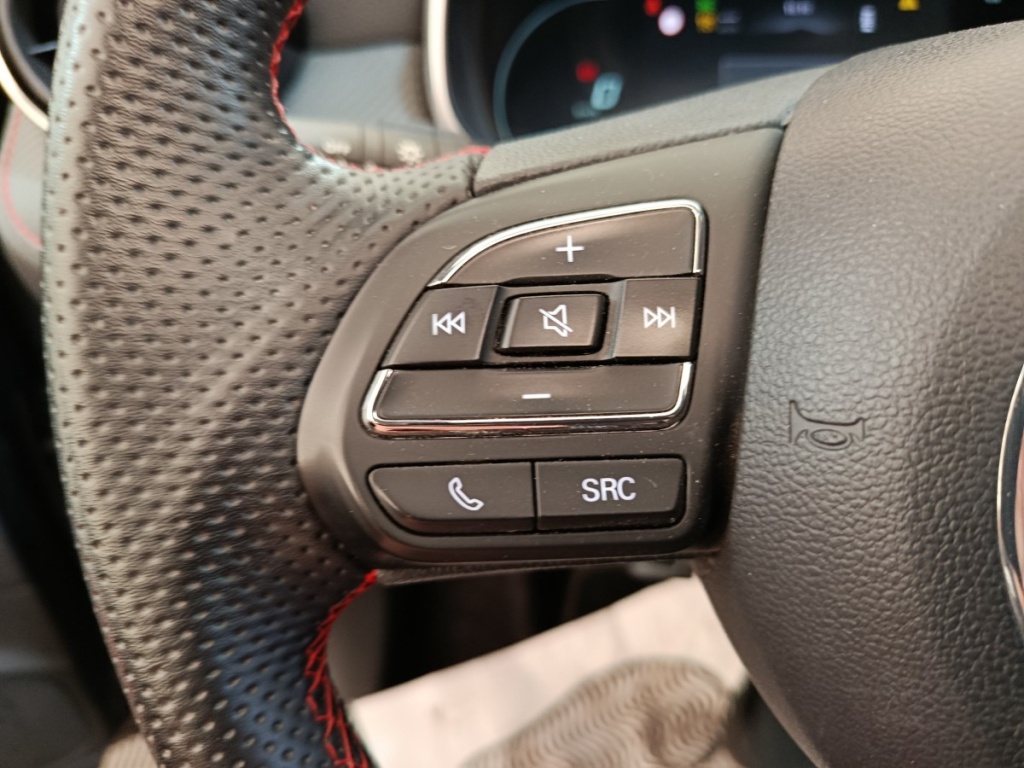 MG ZS Luxury 70kWh - ref: 13-4200029 - Photo 19
