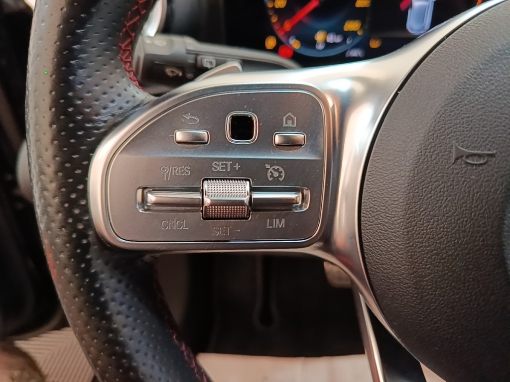 MERCEDES Classe A A 200 AMG Line 7G-DCT - ref: 13-4206110 - Photo 19