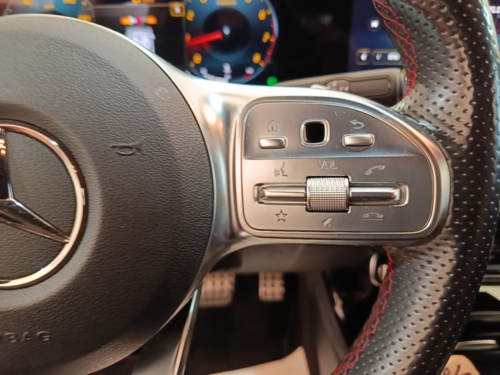 MERCEDES Classe A A 200 AMG Line 7G-DCT - ref: 13-4206110 - Photo 20