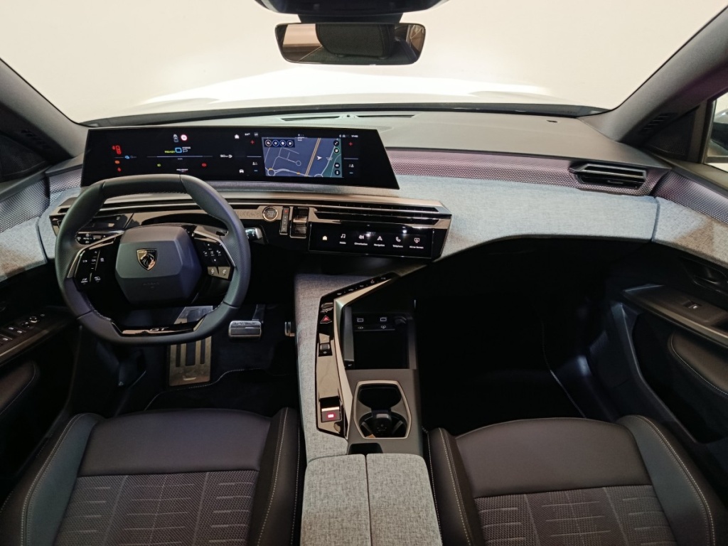 PEUGEOT 5008 1.6 PHEV 195 E-DCS7 GT - ref: 13-4215700 - Photo 9