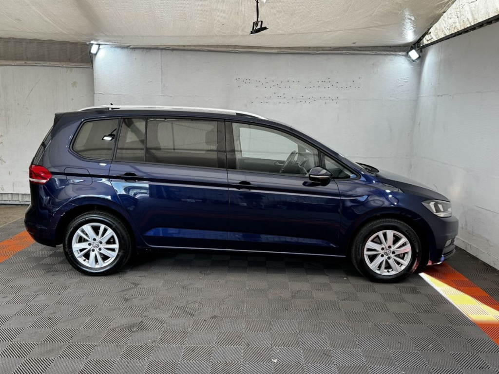 VOLKSWAGEN Touran 2.0 TDI 115 DSG7 IQ.DRIVE 7 places - ref: 13-4215797 - Photo 3