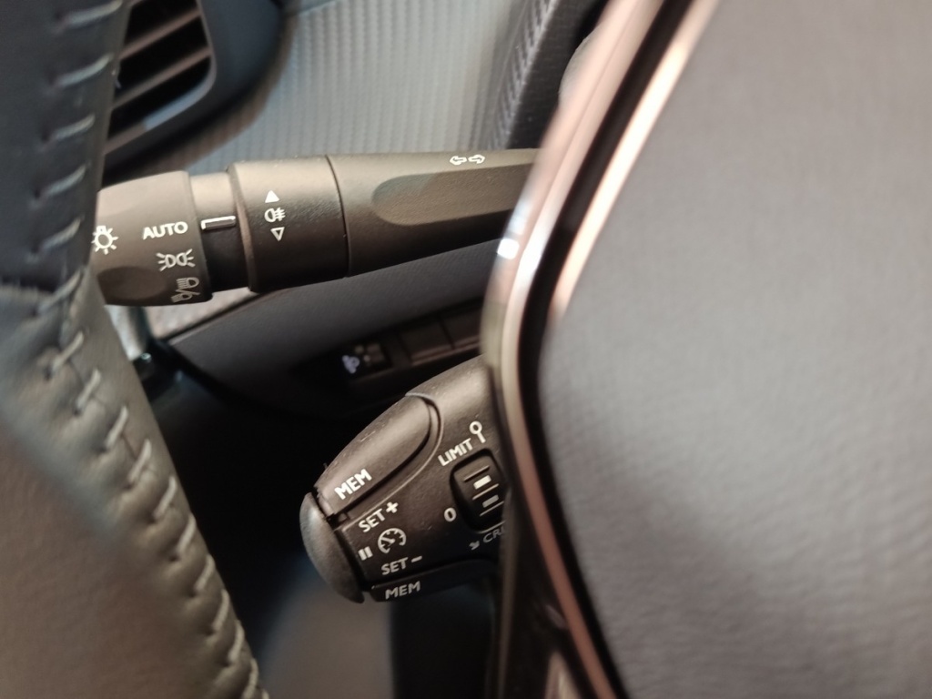 PEUGEOT 208 Electrique 136ch Allure - ref: 13-4225377 - Photo 19