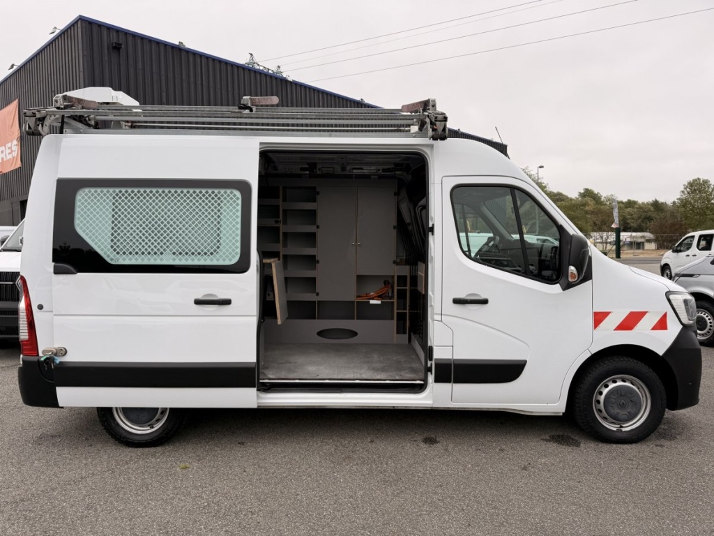 RENAULT Master FG Tr GCF F3500 L2H2 Energy dCi 150 - ref: 13-4225379 - Photo 4